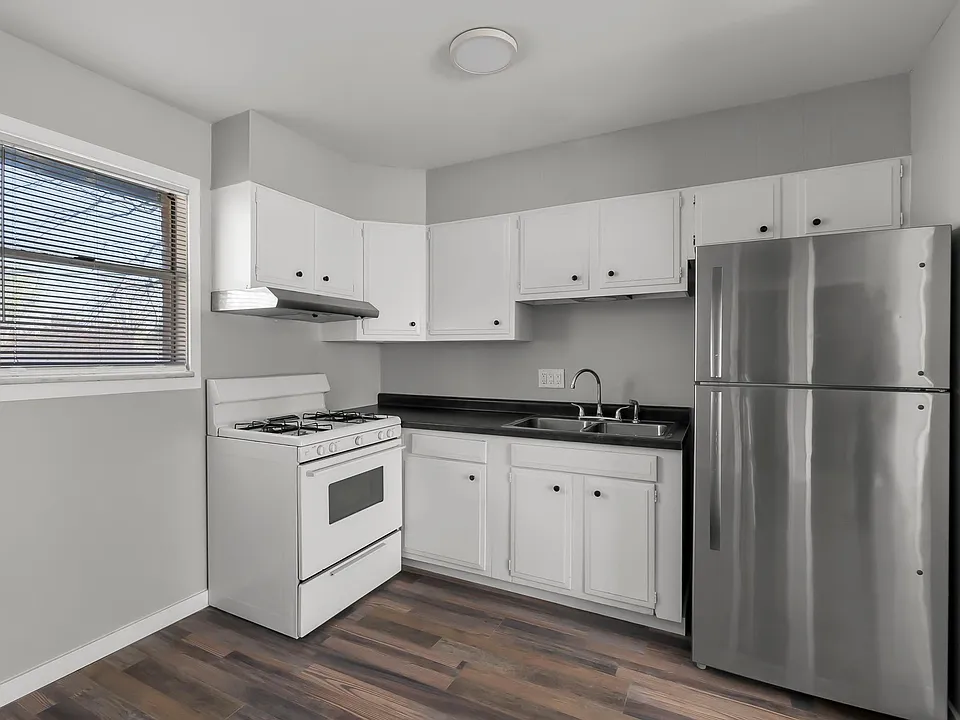 136 S Lorimier St #1