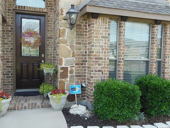 3rd image of 7309 Tahoe Springs Dr