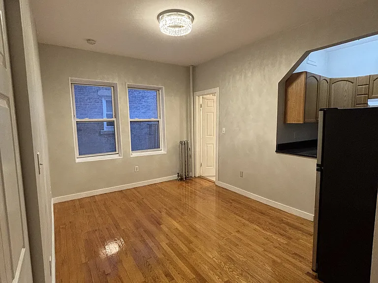 38 Hemenway St #9 — Photo 15