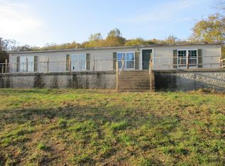 2027 Beech Log Rd, Watertown, TN 37184