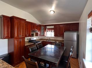 1863 Paulding Ave FLOOR 3, Bronx, NY 10462