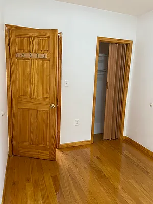 Rented by House Key Realty LLC | media 20