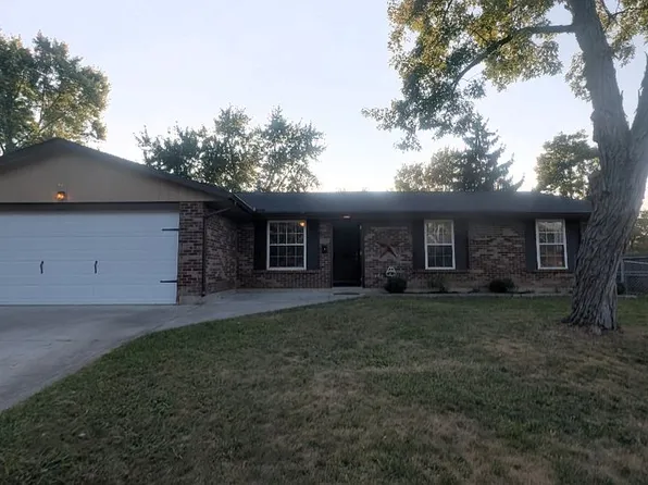 6805 Laurelview Dr, Dayton, OH 45424