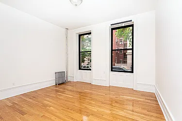 Rented by Living New York