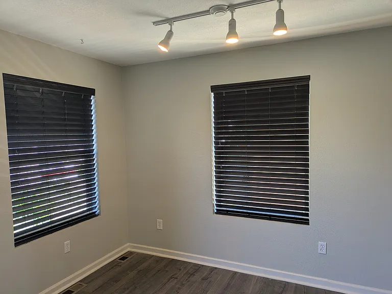 34 S Hazel Ct — Photo 4