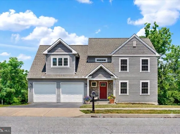4524 Elwill Dr, Harrisburg, PA 17112