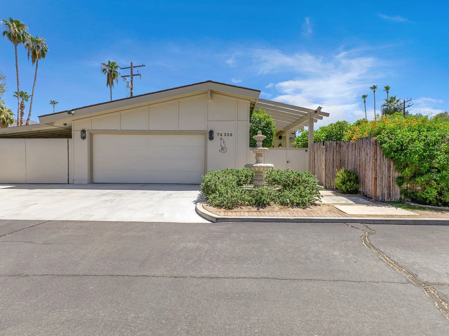 3 bed, 1853 sqft, $4,500 — Photo 1