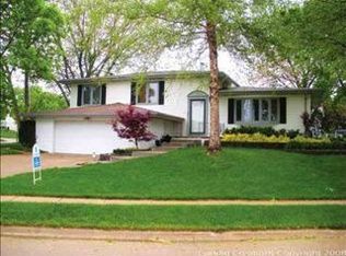 1309 S 143rd St, Omaha, NE 68144