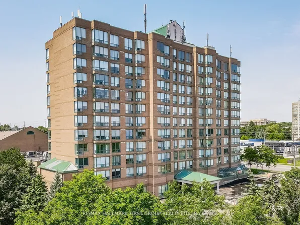 711 Rossland Rd E #501, Whitby, ON L1N 8Z1