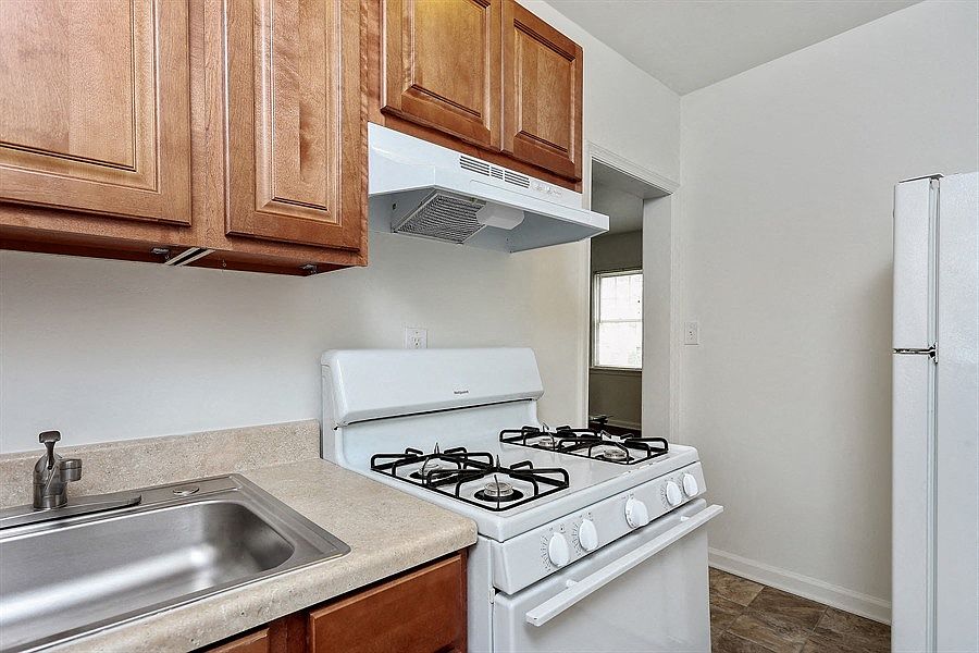 1st image of 2123 Dundalk Ave #6725-2