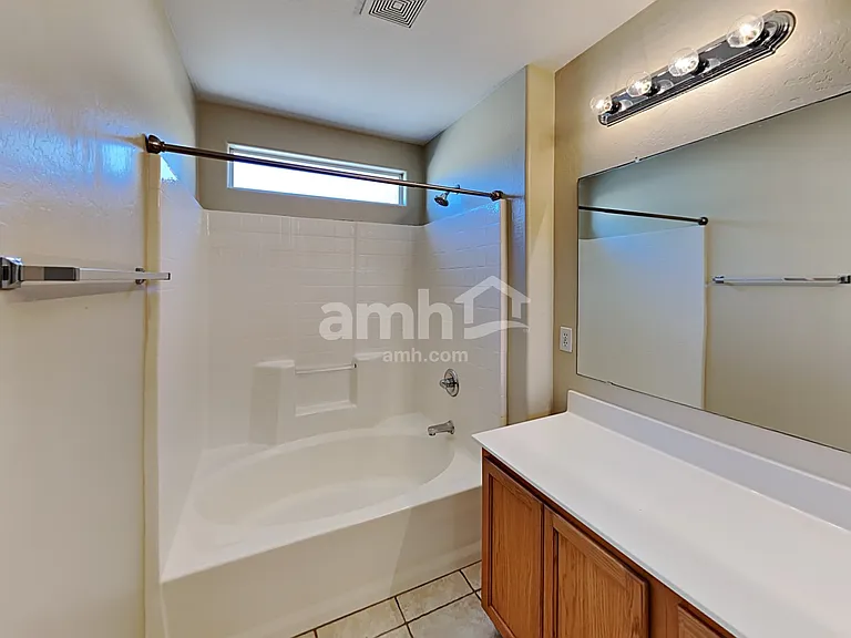 24160 W Lasso Ln — Photo 10