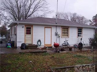 815 Country Club Dr, Clarksville, TN 37043