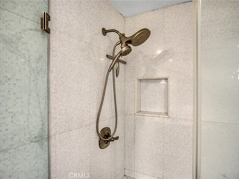 2461 Allanjay Pl — Photo 19