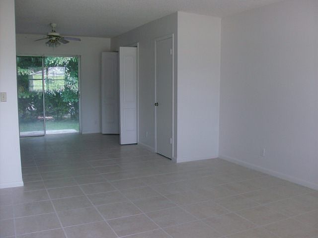 1st image of 3800 Gladys Ct