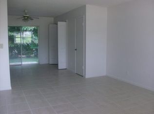 3800 Gladys Ct, Lake Worth, FL 33461