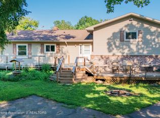 300 N Royston Rd, Charlotte, MI 48813