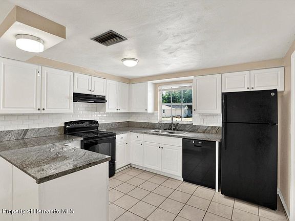 4th image of 10914 Rexdale Ave