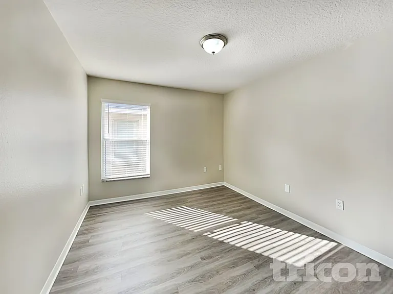 14131 Colonial Spring Way — Photo 17