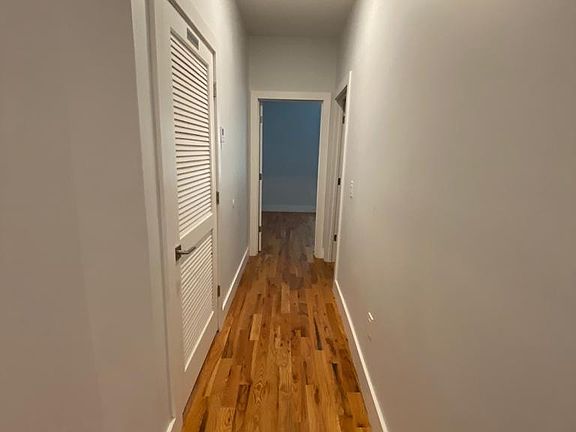 3rd image of 19 Jewett Ave #1B