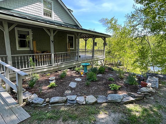 5th image of 25 Trask Rd