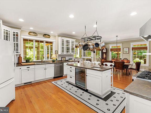 5th image of 31826 Good Earth Ln