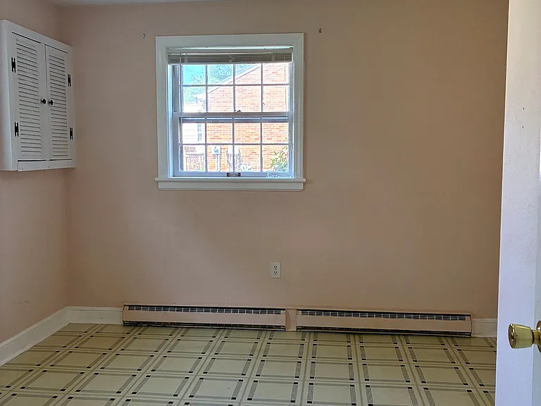 lower level bedroom