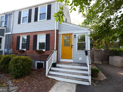 5918 Edgehill Ct, Alexandria, VA, 22303