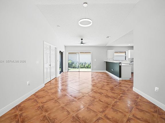 4th image of 14613 SW 155th Pl