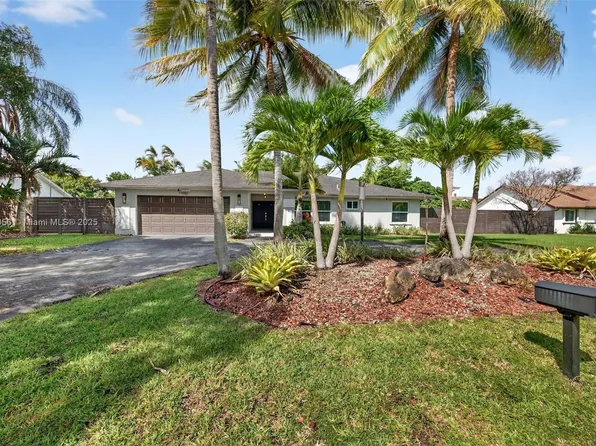 17500 SW 93rd Pl, Palmetto Bay, FL 33157