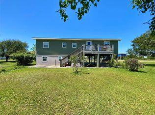 1228 Bahama Ln, Pt Bolivar, TX 77650