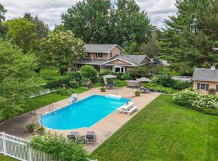 1616 Ridge Dr NE, Rochester, MN 55906