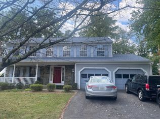 11 Lavenham Pl, Gaithersburg, MD 20877