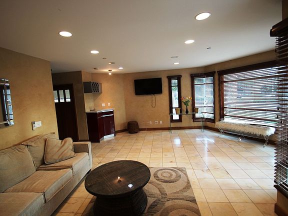 5th image of 5431 La Jolla Blvd #A
