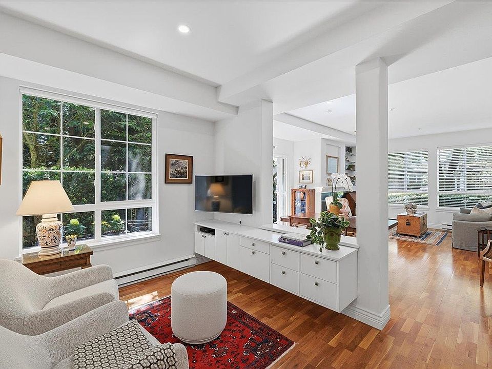 1st image of 5605 Hampton Pl #13