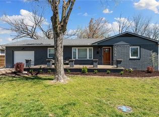 308 Crestview Dr, Bentonville, AR 72712