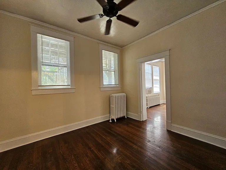 537 Washington Park — Photo 18