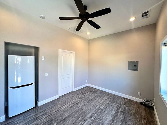 5th image of 262 Arbor Valley Dr #2