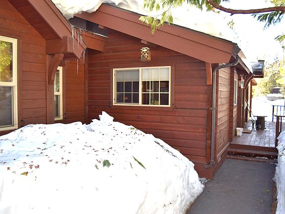 3rd image of 271 Shoreview Dr
