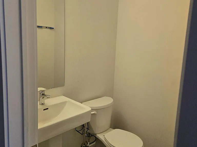 168 Brockley Dr — Photo 8