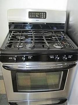 4th image of 14 Northwood Dr