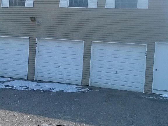 4th image of 1467 Mariner Dr #109
