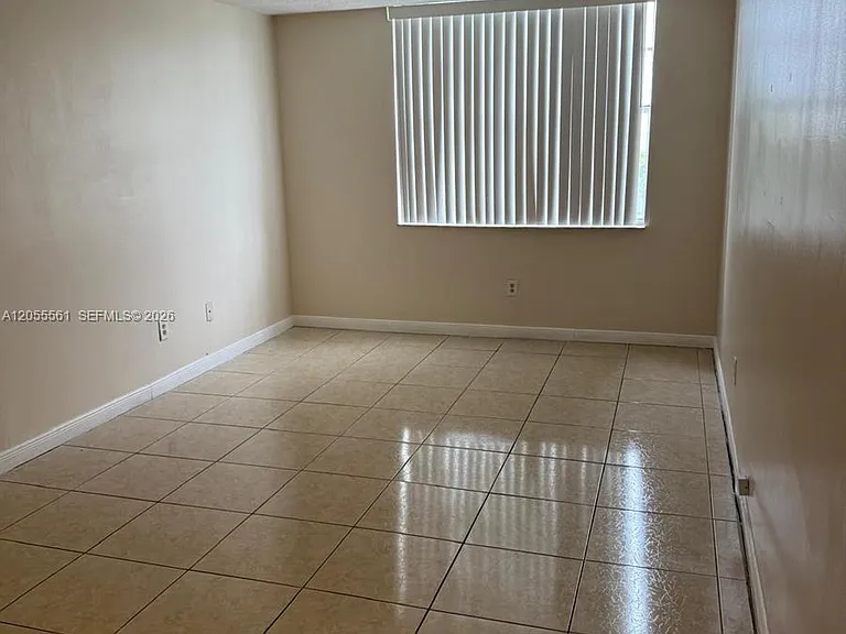 498 NW 165th Street Rd #D405 — Photo 16