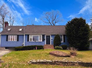 66 Francis Ave, Shrewsbury, MA 01545