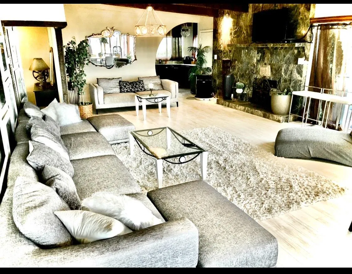 3 bed, 1700 sqft, $5,999 — Photo 3
