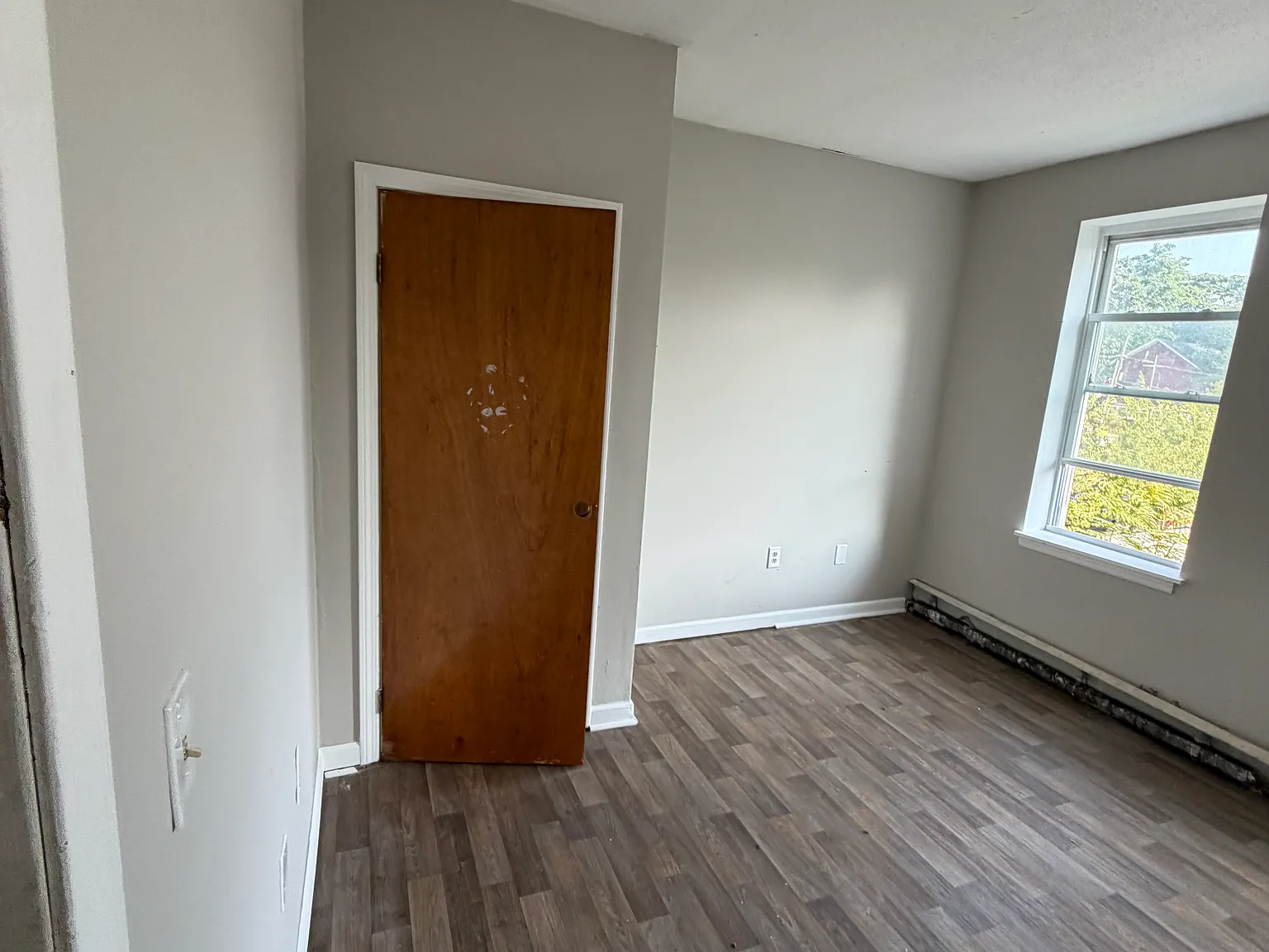 3 bed, $1,900 — Photo 4