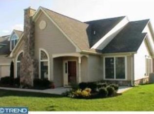 1205 Seabird Dr, Bristol, PA 19007