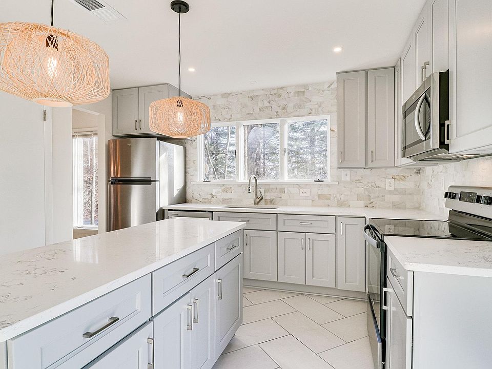 1st image of 3509 Redwood Ct