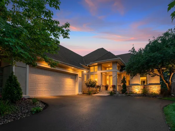 1425 Skyline Dr, Golden Valley, MN 55422