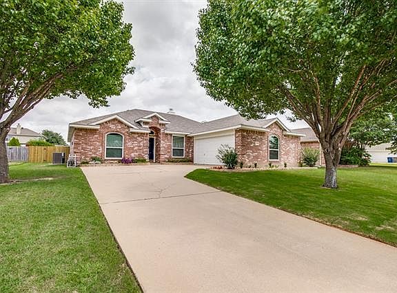 2nd image of 3107 Creek Hollow Dr