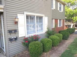 1717 Bluejay Cv, Saint Louis, MO 63144